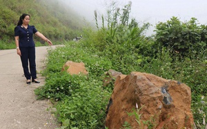 Ớn lạnh cảnh đất, đá như muốn "nuốt" người đi đường ở Quảng Ngãi