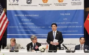 Chủ tịch nước Lương Cường mời doanh nghiệp Mỹ đầu tư vào Việt Nam