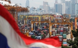 Vượt USD, một đồng tiền tăng mạnh ảnh hưởng tới ngành kinh tế chủ lực của Thái Lan