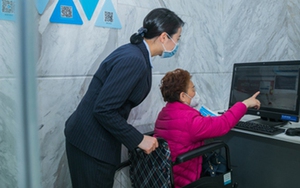 Gửi tiết kiệm 11 tỷ đồng, cụ bà chết sững nhận về đúng 11 tỷ đồng sau 3 năm, ngân hàng khẳng định: "Chúng tôi không lừa bà"