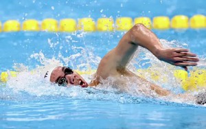 Kình ngư Nguyễn Huy Hoàng chinh phục giải bơi vô địch châu Á 2025