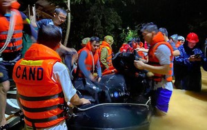 Xót xa người phụ nữ mất tích giữa dòng nước dữ khi ra bến xe về quê