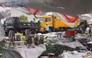 Xót xa rạp cưới ở Đà Nẵng bị gió quật te tua trong bão số 10 Bualoi