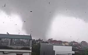 Clip: Cơn giông lốc kinh hoàng bất ngờ quét qua Ninh Bình khiến 7 người chết