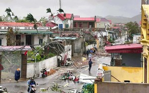 VIDEO: Lốc xoáy kinh hoàng ở Ninh Bình làm 6 người chết, 7 người bị thương