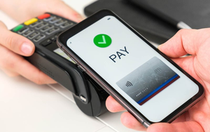 Cảnh báo thủ đoạn mới mang tên ‘ghost tapping’: Chỉ cần tiến lại gần, kẻ gian có thể quét trộm tiền từ thẻ ngân hàng