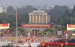 Hoành tráng, hào hùng trong ngày lịch sử