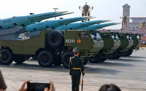 Trung Quốc diễu binh, phô diễn sức mạnh quân sự tại Quảng trường Thiên An Môn