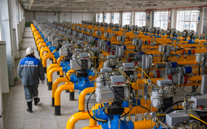 Tìm được khách sộp, Nga lập tức hạ giá thấp hơn 38% so với mức bán khí đốt cho EU: Là nước sắp mua 100 tỷ mét khối từ Moscow