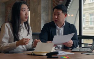 Sau tuổi trung niên tôi nhận ra: Dù lương cao hay không cũng tránh nói 3 điều này ở nơi làm việc, "nhìn thấu" ngay người EQ thấp