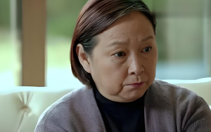 Cặp vợ chồng tháng nào cũng chi gần hết 60 triệu, trong đó có 20 triệu "cực vô lý", cuối cùng nhờ 1 tờ giấy của mẹ chồng mà bừng tỉnh