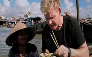 Đầu bếp nổi tiếng hàng đầu thế giới thử một món ăn Việt Nam, thốt lên: “Đây là món ngon nhất tôi từng ăn”