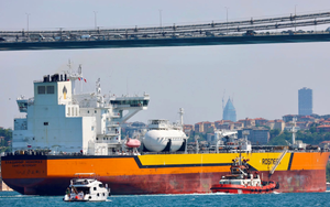 Nhập gần 90 triệu tấn/năm, tiết kiệm tới 12 tỷ USD, quốc gia BRICS tuyên bố chắc chắn trung thành với dầu Nga 'mặc kệ' hàng loạt động thái đe doạ từ Mỹ