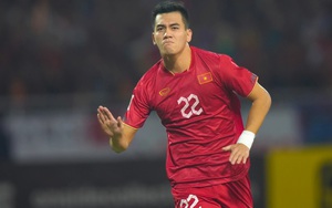 Tuyển Việt Nam thắng theo kịch bản nghẹt thở, HLV Kim Sang-sik đón tin vui trước giải đấu lớn