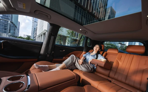 Vừa ra mắt xe điện ngang cỡ CR-V đầy pin đi 650km, sạc 15 phút đi hơn 300km, giá quy đổi chỉ từ 350 triệu đồng