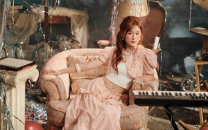 XIRI chính thức trình làng EP “HEY XIRI”, tâm sự về rung động đầu đời của tuổi trẻ