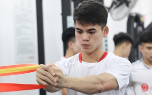 Profile đội trưởng U23 Việt Nam gây sốt U23 châu Á: Vào sân ghi bàn lạnh lùng, ngoài đời là "học sinh giỏi" có tiếng