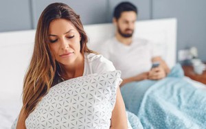 Sau khi làm "chuyện ấy", nếu thấy 7 dấu hiệu này, cần đi khám ngay