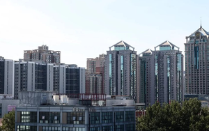 Mua 7 bán 5, giới siêu giàu Trung Quốc đồng loạt thoát bất động sản, đổ xô mua vàng, bảo hiểm: Chuyện gì đây?