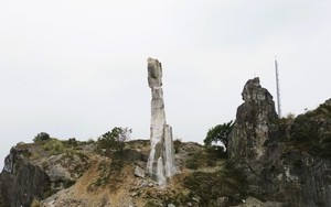 Diện mạo Hòn Vọng Phu sau khi được đầu tư 17 tỉ đồng chống đổ sập