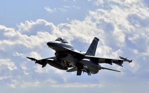 Nga tuyên bố bắn rơi tiêm kích F-16 của Ukraine