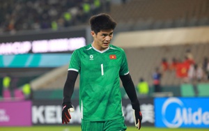 Thủ môn điển trai 1m90 Trần Trung Kiên khiến cả cõi mạng gọi tên vì cứu thua xuất sắc cho U23 Việt Nam