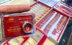 Vàng nhẫn tăng cao chưa từng thấy, 500 tấn vàng trong dân ở Việt Nam trị giá bao nhiêu?