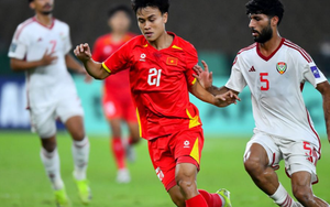 Phạm Minh Phúc - "cơn lốc" đường biên của U23 Việt Nam