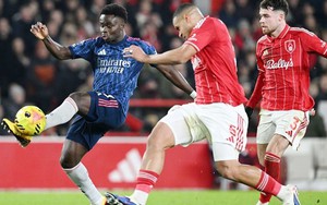 Arsenal bỏ lỡ cơ hội bứt phá ở ngôi đầu khi bị Forest cầm chân