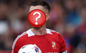 Cầu thủ bóng đá bị cấm thi đấu vì cố tình xâm phạm nghiêm trọng "bộ phận nhạy cảm" của đối thủ trên sân