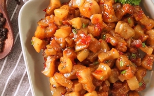 Mỡ lợn được xem là một trong những thực phẩm lành mạnh nhất thế giới, nhưng bì lợn chiên giòn liệu có nên ăn?