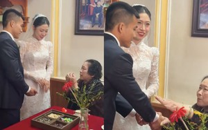 Clip bà ngoại trao vàng, dặn cháu rể 'quý nhất vàng trong tâm' gây xúc động