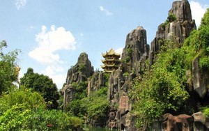 Ngọn núi trong trung tâm Đà Nẵng, thuộc dạng hiếm ở Việt Nam, chỉ hơn 100m, thuộc di tích Quốc gia đặc biệt