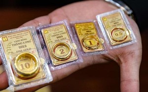 Vàng miếng đứng im, giá vàng nhẫn đột ngột leo đỉnh chưa từng có ở Việt Nam