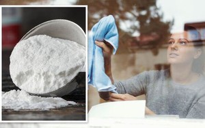Vì sao nên đặt một bát baking soda cạnh cửa sổ mùa đông?