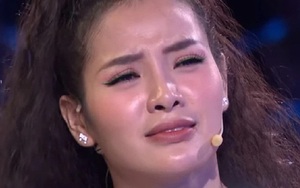 Nữ diễn viên đang chuẩn bị diễn phải chạy vào viện giữa đêm