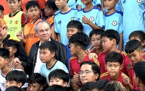 Bầu Đức treo thưởng 3 tỷ đồng nếu U23 Việt Nam thắng U23 Hàn Quốc