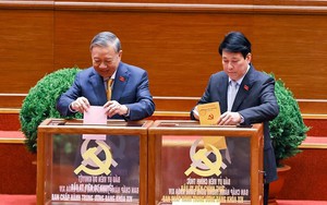 Đại hội Đảng thông qua danh sách 200 nhân sự trúng cử vào Ban Chấp hành Trung ương khóa XIV