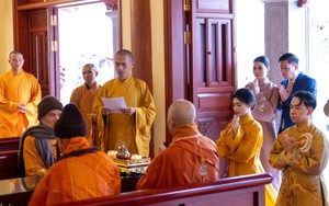 Điều đặc biệt trong đám cưới của Phương Nhi – Minh Hoàng: Chọn nghi lễ ít người trẻ dám làm