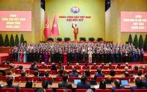 Bộ Chính trị, Ban Bí thư, Ban Chấp hành Trung ương khóa XIV ra mắt Đại hội