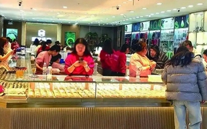 Chi 2,4 tỷ mua vàng, sau 15 năm có 6,3 tỷ đồng, người đàn ông thừa nhận: “Tôi lãi đậm 159% nhưng bất an, mất ăn mất ngủ”