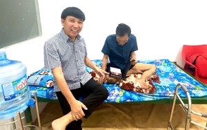 Nam nghệ sĩ duy nhất dự tang lễ Thương Tín đăng 1 bức ảnh khiến nhiều người xúc động, cảm ơn