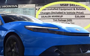 Muốn mua chiếc Honda sắp về Việt Nam này, bạn phải 'kèm lạc' gần 525 triệu đồng nhưng mà vẫn chưa bao gồm phim cách nhiệt