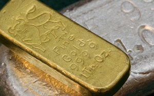 Vàng tăng giá, nhưng không nhanh bằng món đồ "bình dân" này: Một hộp nhỏ đã đủ mua căn hộ tại thành phố