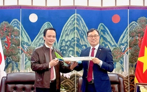 Nóng: Ông Trịnh Văn Quyết chính thức tái xuất