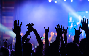 WHO: Hơn một tỷ người trẻ đang đứng trước nguy cơ mất thính lực vĩnh viễn