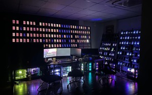 Phát hiện 4.600 chiếc điện thoại hoạt động 24/24, cảnh sát dùng các biện pháp nghiệp vụ vào cuộc: 10 người bị truy tố, vạch trần bí mật động trời sau số tiền hơn 11 tỷ đồng