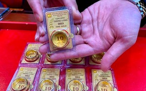 Sốc: Giá vàng tăng "như lên đồng" khiến mọi dự báo đều lỗi thời, nguyên nhân quan trọng đến từ Mỹ