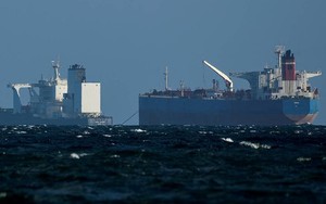 Sau khi bắt giữ 7 tàu chở dầu liên quan đến Venezuela, Mỹ vừa thực hiện động thái chưa từng có