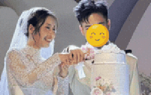 Nhanh nhất Vbiz: Nam rapper sáng công khai bạn gái, trưa tổ chức tiệc cưới